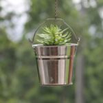 Employee Behavior: Unable, Unwilling or Unmoved? Robin Schooling